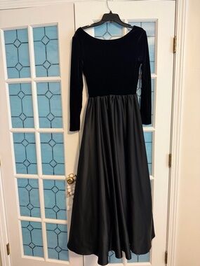 Dave & Johnny | Dresses | Longsleeve Lace Dave And Johnny Short Prom Dress  | Poshmark
